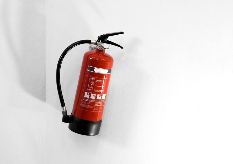 Mentenanță stingător de incendiu
